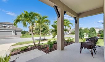 7420 PARADISO Dr, Apollo Beach, FL 33572