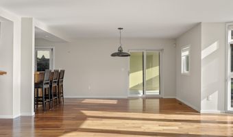 279 Arcadia Dr, Ancramdale, NY 12503