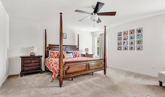 10146 Cameron Ridge Dr, Ashland, VA 23005
