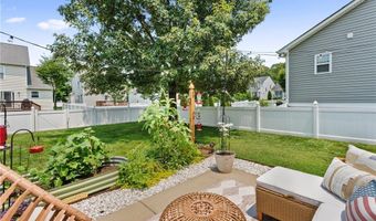 11210 Hill Ridge Ct, Ashland, VA 23005