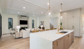 2615 3RD St N, Arlington, VA 22201