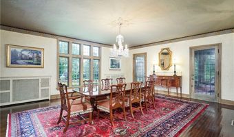 47 S Wheaton Rd, Akron, OH 44313