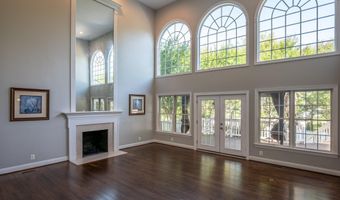 20262 KIAWAH ISLAND Dr, Ashburn, VA 20147