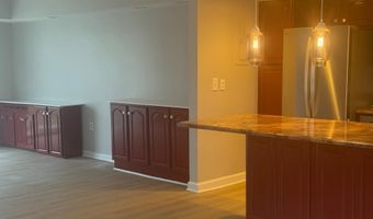 10320 WESTLAKE Dr E103, Bethesda, MD 20817