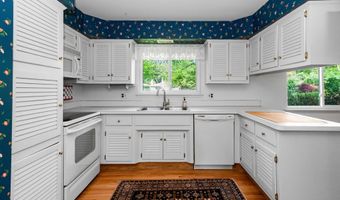2859 Renfrew St, Ann Arbor, MI 48105