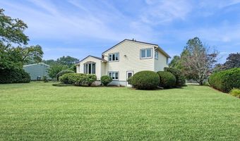 4 Butterworth Rd, Beverly, MA 01915