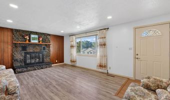 420 Taylor St, American Falls, ID 83211