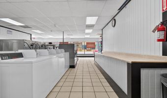 217 W State St, Ashley, IN 46705