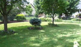 225 W Zeller St, North Liberty, IA 52317
