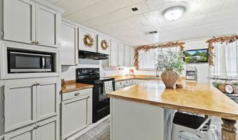 55056 Rabun Rd, Bay Minette, AL 36507