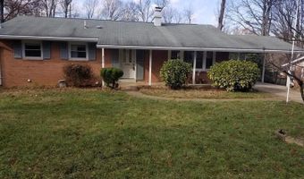 3910 FOREST GROVE Dr, Annandale, VA 22003