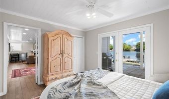 6430 Spinnaker Ln, Alpharetta, GA 30005