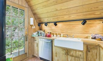 1000 Coon Fork Rd, Arnoldsburg, WV 25234