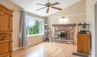 10 Belmont Dr, Barnstead, NH 03225