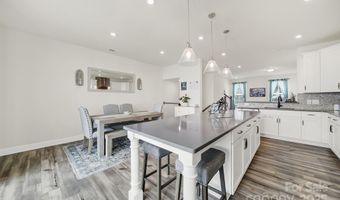 4202 Alexander View Dr 36, Charlotte, NC 28226