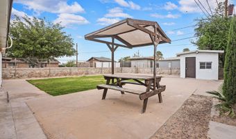 411 S 8th St, Anthony, TX 79821