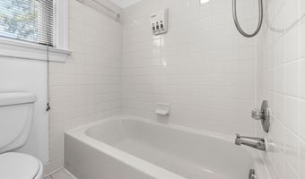 6914 WINTER Ln, Annandale, VA 22003