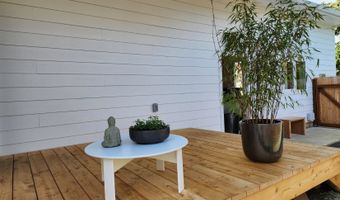 891 NE DIVISION Ave, Bandon, OR 97411