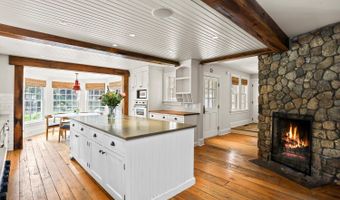 175 Cat Rock Rd, Cos Cob, CT 06807