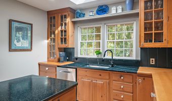 214 WARDOUR Dr, Annapolis, MD 21401