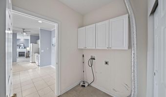 5939 Naughten Pond Dr, Columbus, OH 43213