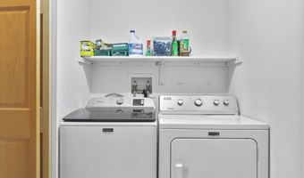 923 Stave Oak Dr, Beech Grove, IN 46107