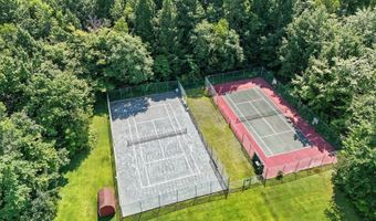 129 Loon Call Dr, Belgrade, ME 04917