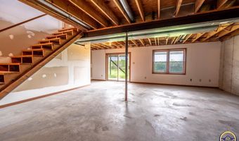13827 SW 81st St, Auburn, KS 66402