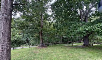 11 Thornberry Dr, Alexander, NC 28701