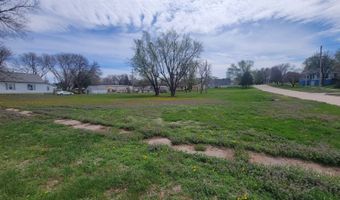 1213-1221 9th St, Auburn, NE 68305