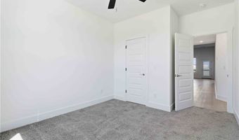 7014 Orange Ave, Bentonville, AR 72713