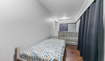 67 Elm St, Andover, NJ 07801