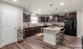 45 Ridge Circle Dr, Camden, SC 29020