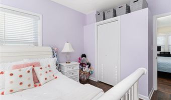 845 Main St, East Greenwich, RI 02818