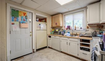 1214 W Wilbeth Rd, Akron, OH 44314