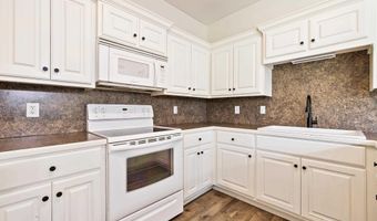 325 Madison Place Cir, Benton, AR 72015