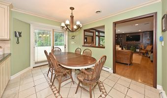 191 Cherry Ln, Airmont, NY 10952