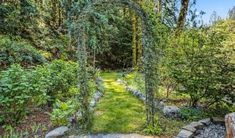 21367 E BLUE JAY Ln, Brightwood, OR 97011