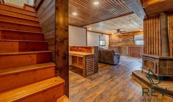 15 Arrowhead Dr, Cody, WY 82414