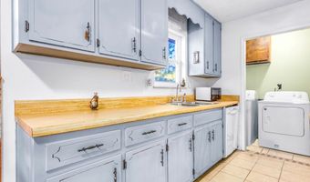 5 Big Oaks Dr, Apalachicola, FL 32320