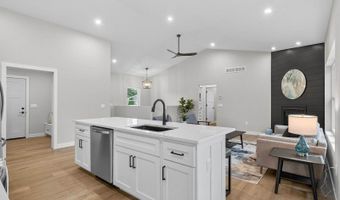 4510 Ridgeview Ln, Wisconsin Rapids, WI 54494