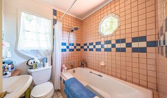 2393 Allen Ave, Altadena, CA 91001