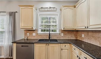 148 Gemstone Ln, Acworth, GA 30101