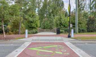 142 Brindle Ln, Alpharetta, GA 30009