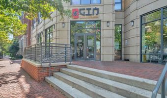 520 JOHN CARLYLE St 320, Alexandria, VA 22314