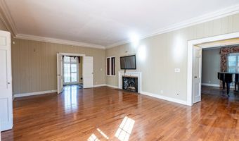 2600 Doublegate Dr E, Albany, GA 31721