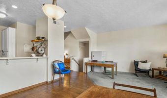 6151 Calle Mariselda 302, San Diego, CA 92124