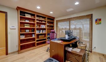 49 Beverly Dr, Avon, CT 06001