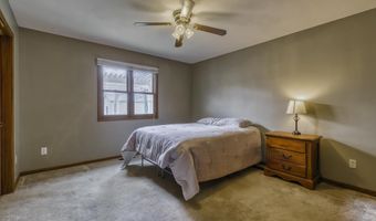 2915 N State Road 827 Rd, Angola, IN 46703