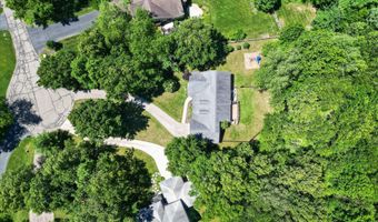 8669 Lilly Ridge Dr SE, Alto, MI 49302